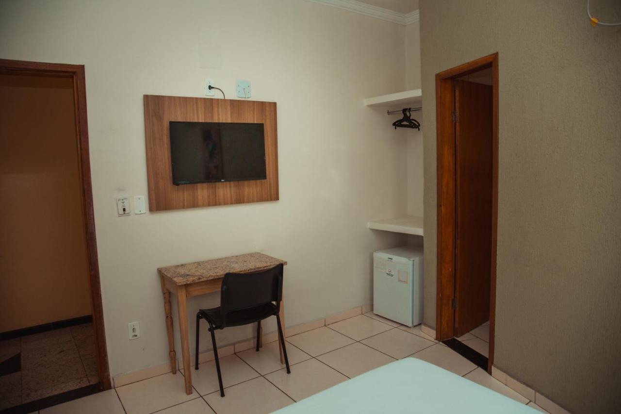 Hotel Meri Conselheiro Lafaiete Exteriér fotografie