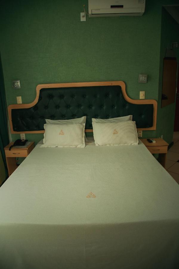 Hotel Meri Conselheiro Lafaiete Exteriér fotografie