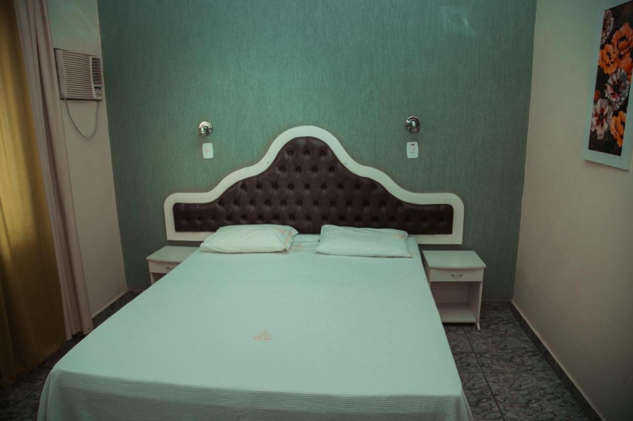 Hotel Meri Conselheiro Lafaiete Exteriér fotografie
