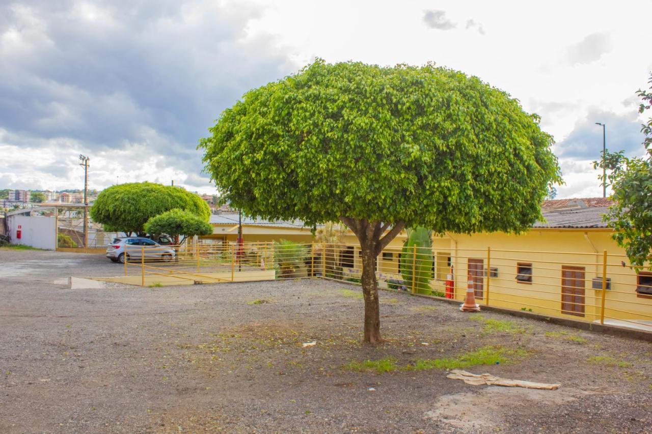 Hotel Meri Conselheiro Lafaiete Exteriér fotografie